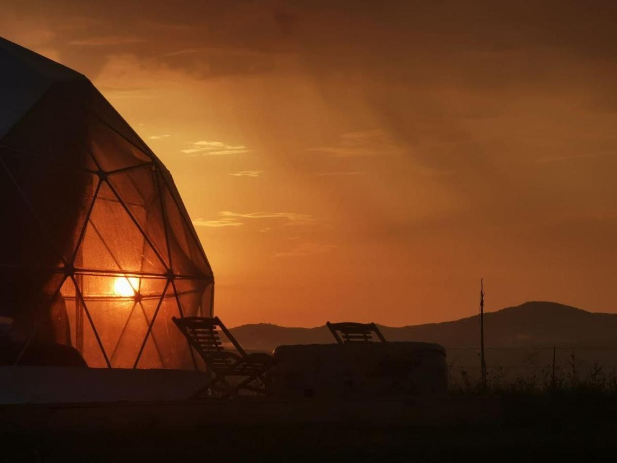 Jewelberry Glamping Hotel Tbilisi Mtsʼkhetʼa Extérieur photo