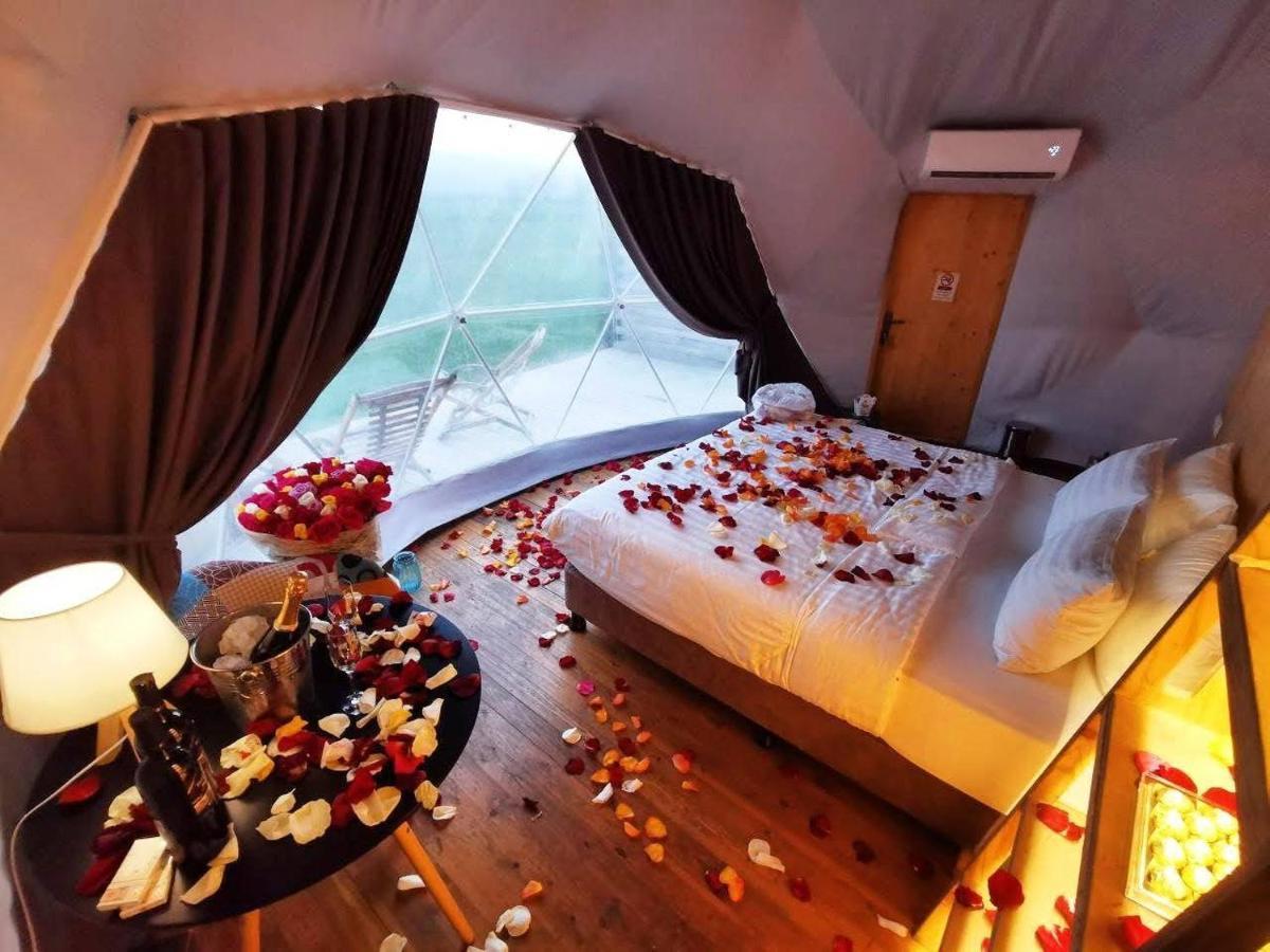 Jewelberry Glamping Hotel Tbilisi Mtsʼkhetʼa Extérieur photo