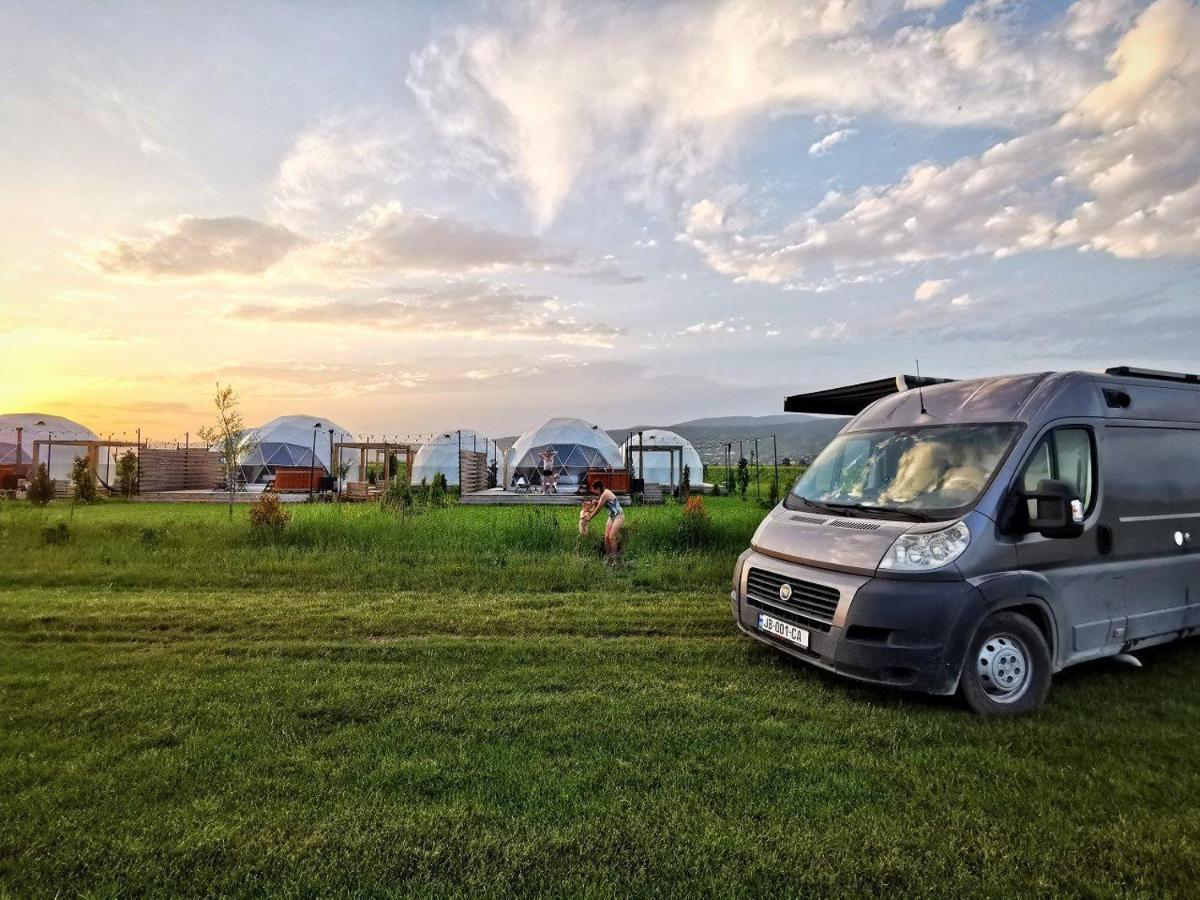 Jewelberry Glamping Hotel Tbilisi Mtsʼkhetʼa Extérieur photo