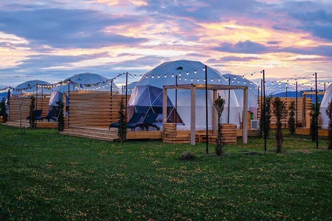 Jewelberry Glamping Hotel Tbilisi Mtsʼkhetʼa Extérieur photo